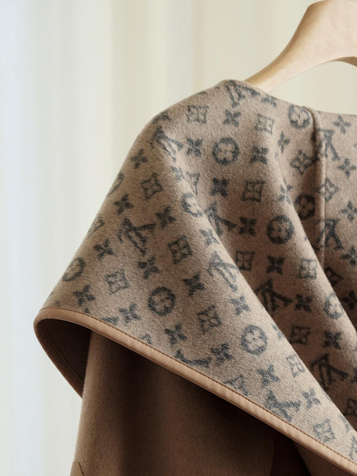 【只可换码，不退货】GY26-驴家驼蓝小花长款秋冬经典款羊毛大衣（SZX*MM） 商品图5