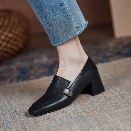 YLY&K19法式休闲方头深口小皮鞋女春夏季新款真皮踩跟通勤粗跟中高跟单鞋 商品图3