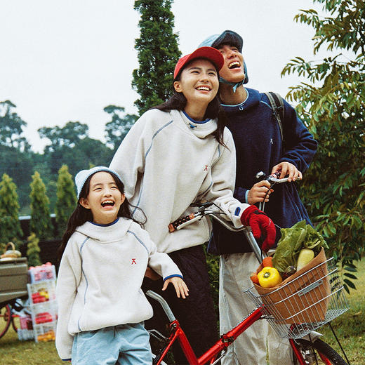 【不退不换❗】ACMEITEM爱棵米亲子防静电摇粒绒连帽外套✨摇粒绒温暖不臃肿，休闲通勤都可穿！四色可选❗舒适亲肤，挺括感强，软而不塌！聚热锁温保暖效果好，仅129💰起❗GAG3310313G 商品图3