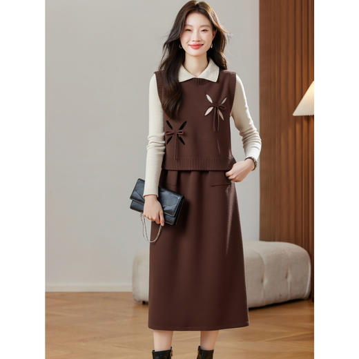 XFY-3177秋冬新款针织马甲叠穿显瘦连衣裙女2025新款显瘦高级感内搭毛衣 商品图1