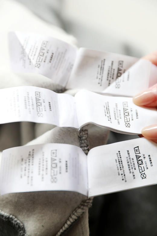 巨厚巨厚的元祖灰，胸口三小只。小标刺绣加绒复古连帽衫C110166 商品图3