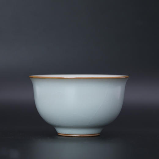 问鼎汝瓷复刻款天青清江杯 商品图0