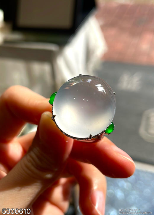 玻璃种蛋面戒指【5300610】具体价格微信咨询 商品图0