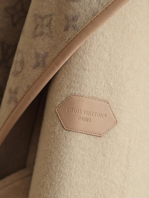 【只可换码，不退货】GY28-驴家柔沙色长款秋冬经典款羊毛大衣（SZX*MM） 商品图6