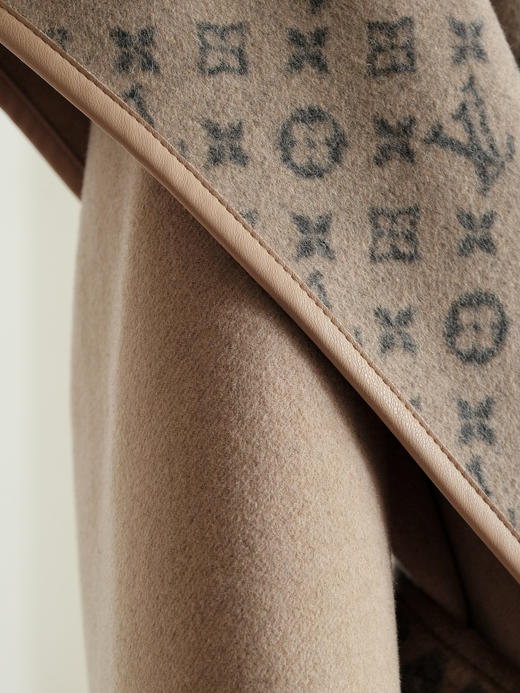 【只可换码，不退货】GY26-驴家驼蓝小花长款秋冬经典款羊毛大衣（SZX*MM） 商品图6