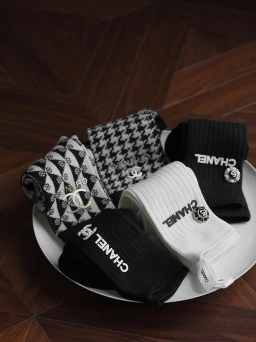 【预售七天】WZ01-香奈儿秋冬袜子套组礼盒装(TT*MM) 商品图10