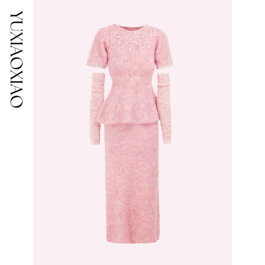 余潇潇【奥黛丽明珠】时尚柔软亲肤手工钉珠泡泡袖伞摆毛衣&长半裙 商品图4