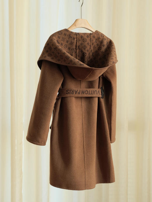 【只可换码，不退货】GY25-驴家焦糖色小花长款秋冬经典款羊毛大衣（SZX*MM） 商品图10