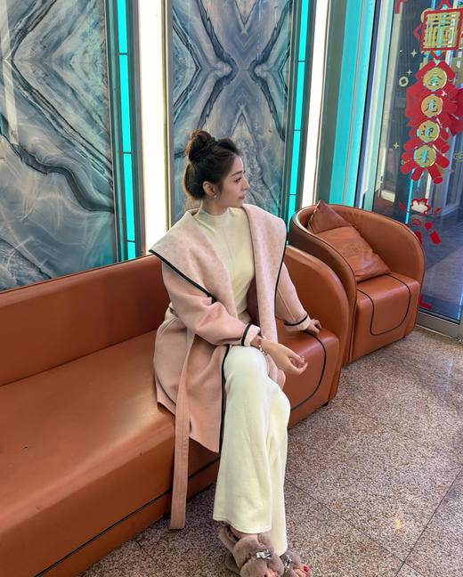 【只可换码，不退货】GY30-驴家干枯玫瑰粉小花长款秋冬新款羊毛大衣（SZX*MM） 商品图1