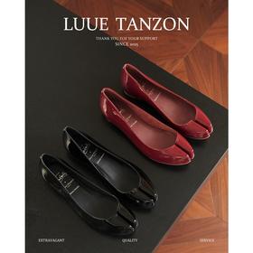 XX23-37码马吉拉 x CL路铂廷 Marlougiela 牛皮革 圆头分趾平底 休闲单鞋(CG)