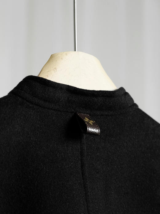 【只可换码，不退货】GY37-驴家黑色中花衬衫款羊毛秋冬大衣（SZX*MM） 商品图7