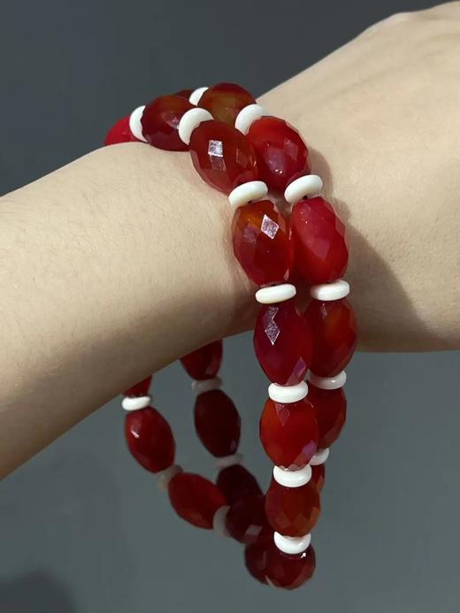 鲜红玛瑙菱格面橄榄珠项链与耳坠套组，顺丰包邮 商品图1