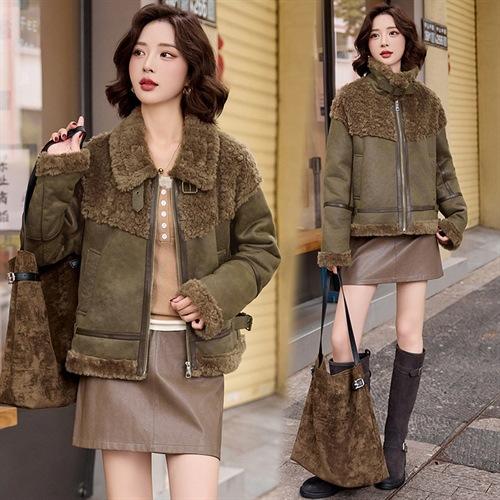 LJLM18015 2025冬装新款时尚气质女装翻领百搭长袖女麂皮绒皮毛一体短外套 商品图1