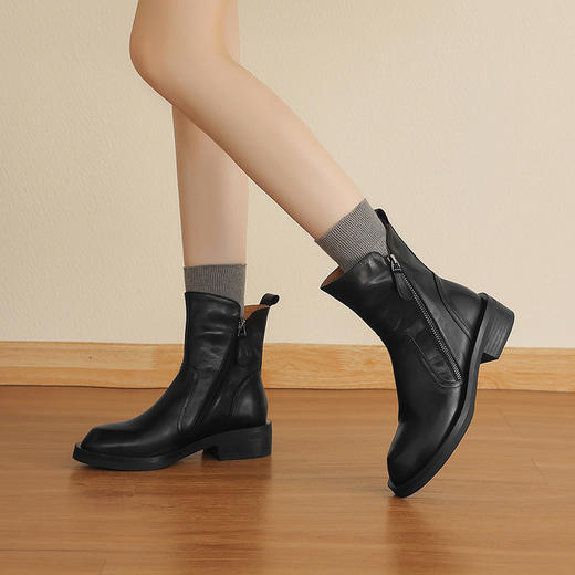 【预售5天】高品质时尚秋冬圆头粗跟中跟侧拉链短筒百搭时装靴LD&7530 商品图1