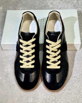 中性款圆头德训鞋he016