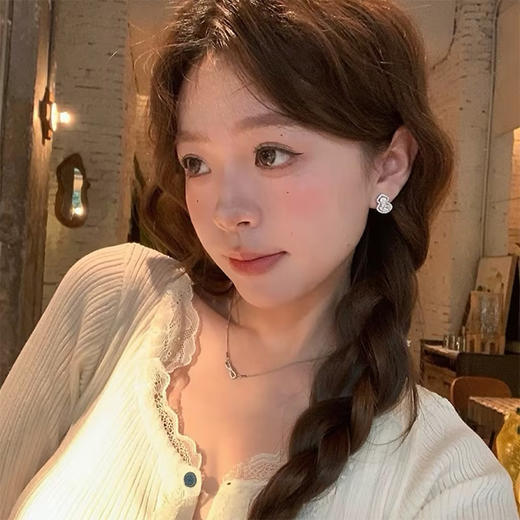 葫芦造型小巧气质银针耳环-纪念日百货门店同款167443487 商品图1