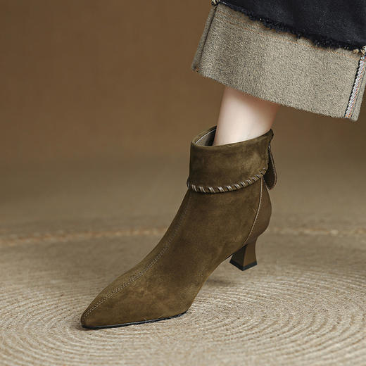 【预售5天】时尚秋冬新款尖头短靴女后拉链气质显瘦时装靴磨砂皮踝靴HCYYHD&6653 商品图1