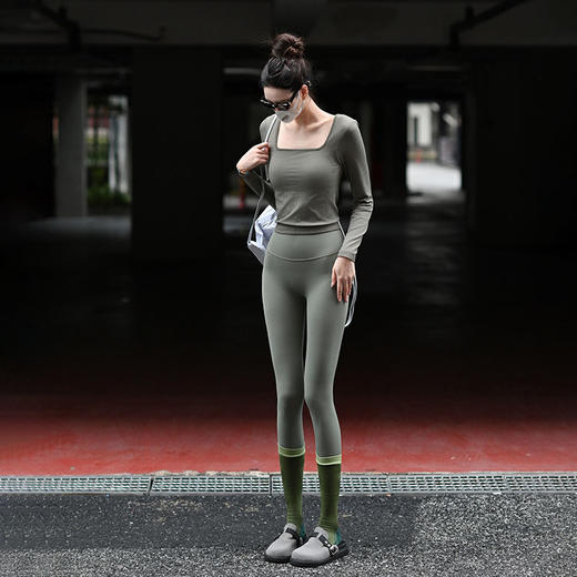 beemen云舒裤 轻薄裸感瑜伽长裤  高腰收腹  腰部巨型大口袋 舒适不勒 显瘦显腿长 商品图4