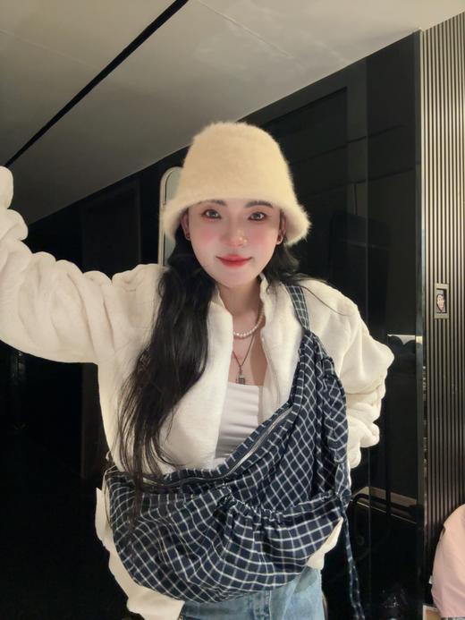 权顺荣同款fen*nec格纹包 商品图6