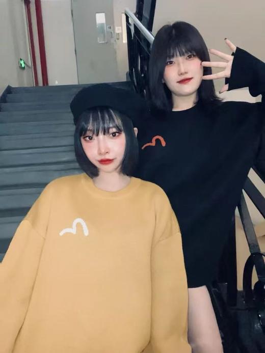 D110234秋冬招财猫嵌花休闲黑色长袖圆领宽松保暖针织衫圆领毛衣 商品图10