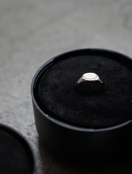 TOMWOOD 天然珍珠母贝戒指(Joe Ring White MOP) 商品图2