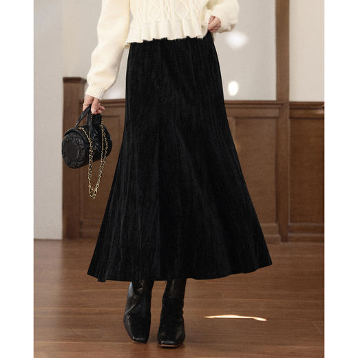 鹿向南「乌梅子酱」黑色复古丝绒半身裙女秋冬新款小个子高腰长裙 商品图0