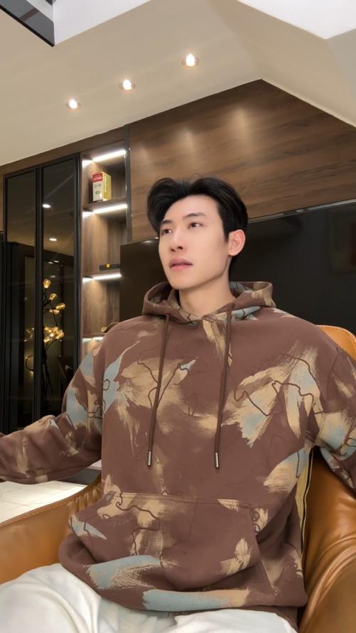 SDSA男士秋冬新款痞帅男装潮牌扎染割破抽绳连帽卫衣复古套头上衣 商品图0