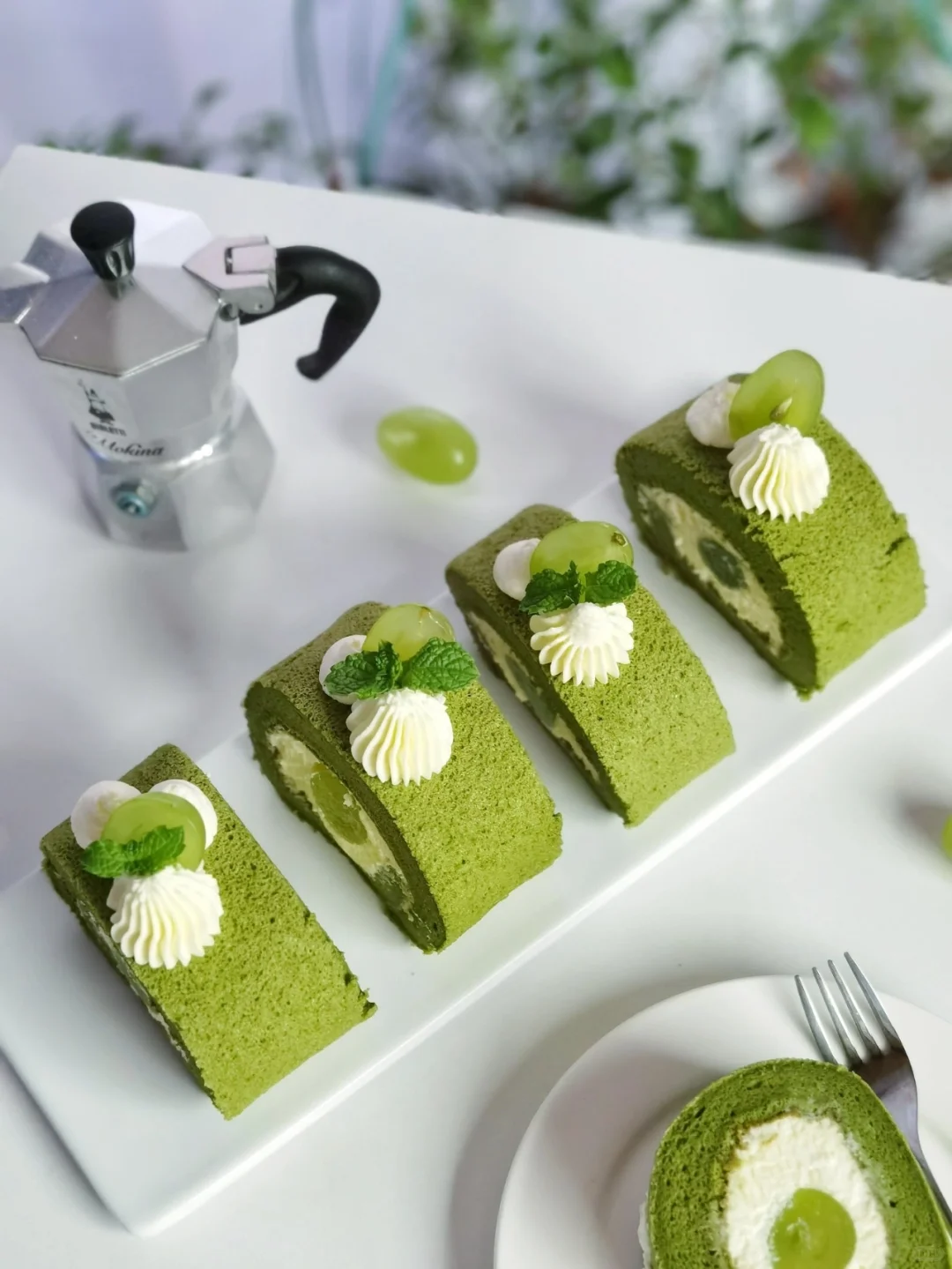 （提前6小时预订）动物奶油 | 抹茶蛋糕卷8拼切件
