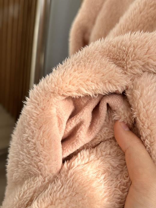 【西班牙URZA&TAFA摇粒绒外套】⁩一年有三季可穿！✅双面复合一体绒，可外穿可内搭 ✅4D立体剪裁，不显臃肿！小立领设计+松紧弹力袖口+下摆防风！90-165斤 商品图8