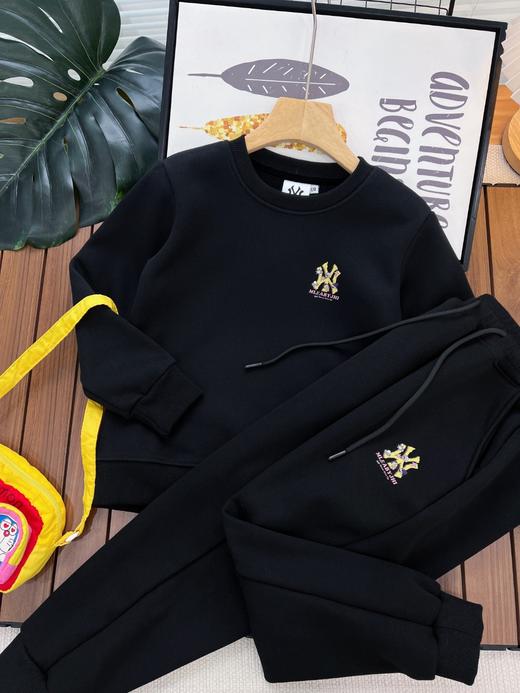 D110220宇宙飞船宽松舒服加绒圆领儿童套装 商品图6