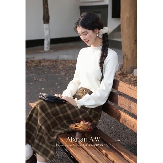 鹿向南「南法遐想」气质格纹半身裙女装冬季2024新款保暖显瘦裙子 商品图3