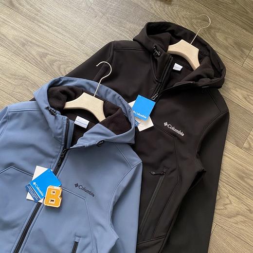 哥伦比亚软壳加绒冲锋衣防水防风休闲连帽内里加绒加厚款 商品图2