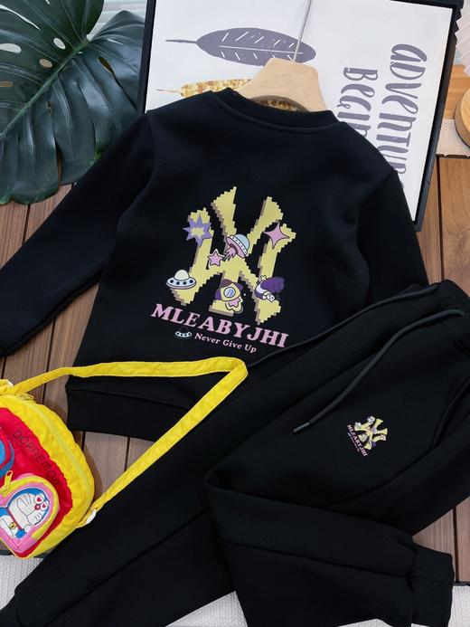 D110220宇宙飞船宽松舒服加绒圆领儿童套装 商品图7