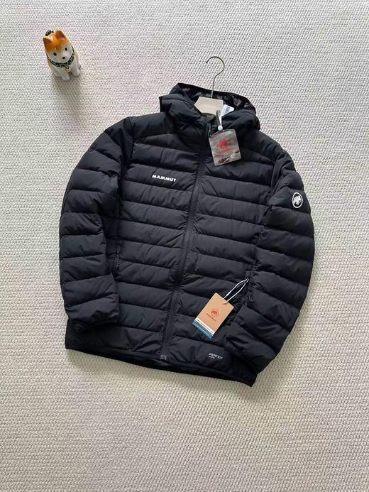 猛犸象 Waymarker 男士户外轻盈保暖纯色650蓬排骨连帽羽绒服。 商品图5