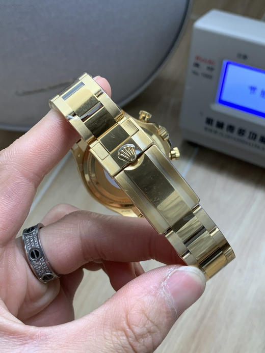 原装对比图➕迪通拿clean厂126518新款满血版4131机芯余文乐真假对比来啦！整个手表基于正品original原版开模的super copy版本 做工精细 打磨精良 乃精品中的精品❕❕ 商品图12