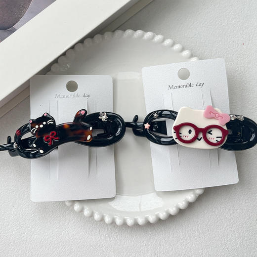 韩系萌趣精致扭夹盘发夹-纪念日百货门店同款167446645 商品图1