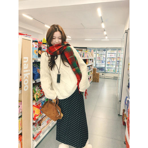 <曾小咸推荐>3.8现货秒杀 ！微信超特价！韩系波点半裙 日常169.99 立减80 秒杀89.99！！ 温柔感毛衣 秒杀99.99！！ 商品图0