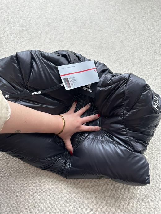 D110236哑光材质面料后背衬衫式弧形设计情侣款羽绒服 商品图7