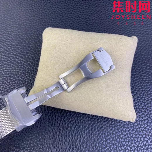 VS欧米茄新款海马300米系列 蓝色新盘邦德六十周年为了庆祝007系列电影上映60周年 推出海马系列300米潜水表精钢版 海马007邦德60周年 男士腕表 表径42mm 商品图6