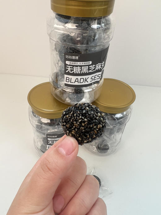 黑芝麻丸，精选优质黑芝麻，每一口都充满了浓郁的芝麻香 商品图3