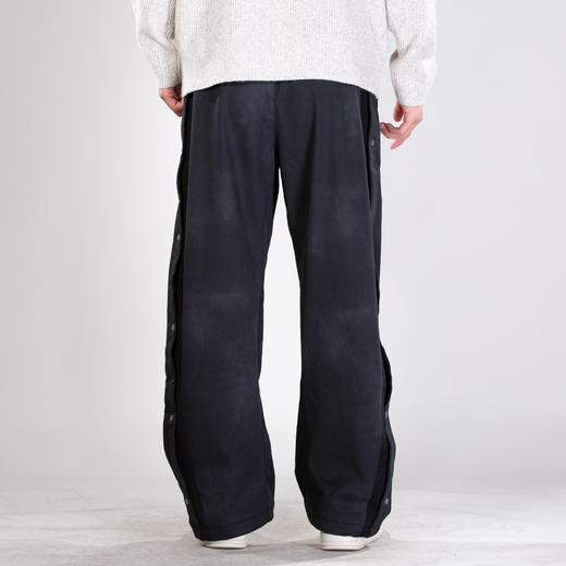 DRONKOO 2025 松紧腰左侧字母刺绣后织带扎染复合厚绒厚休闲长裤 商品图3