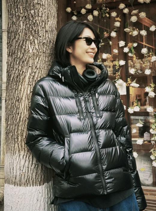 D110236哑光材质面料后背衬衫式弧形设计情侣款羽绒服 商品图9