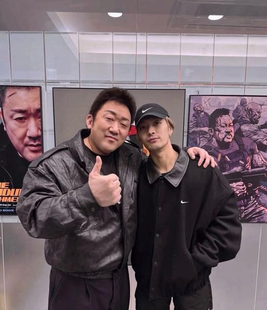 D110233王嘉尔同款Solo Wool Varsity毛呢皮质翻领夹克外套 商品图11