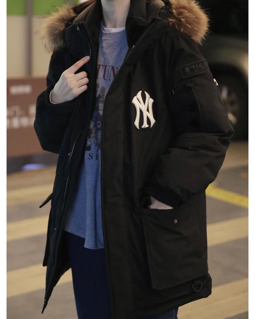付款减库存！ 一定要入！成本440左右80绒！！卖完无补；品质超好！！MLB洋基队大毛领 国标80绒 羽绒服 NY韩国2023专柜同步发售 样机羽绒服 商品图0