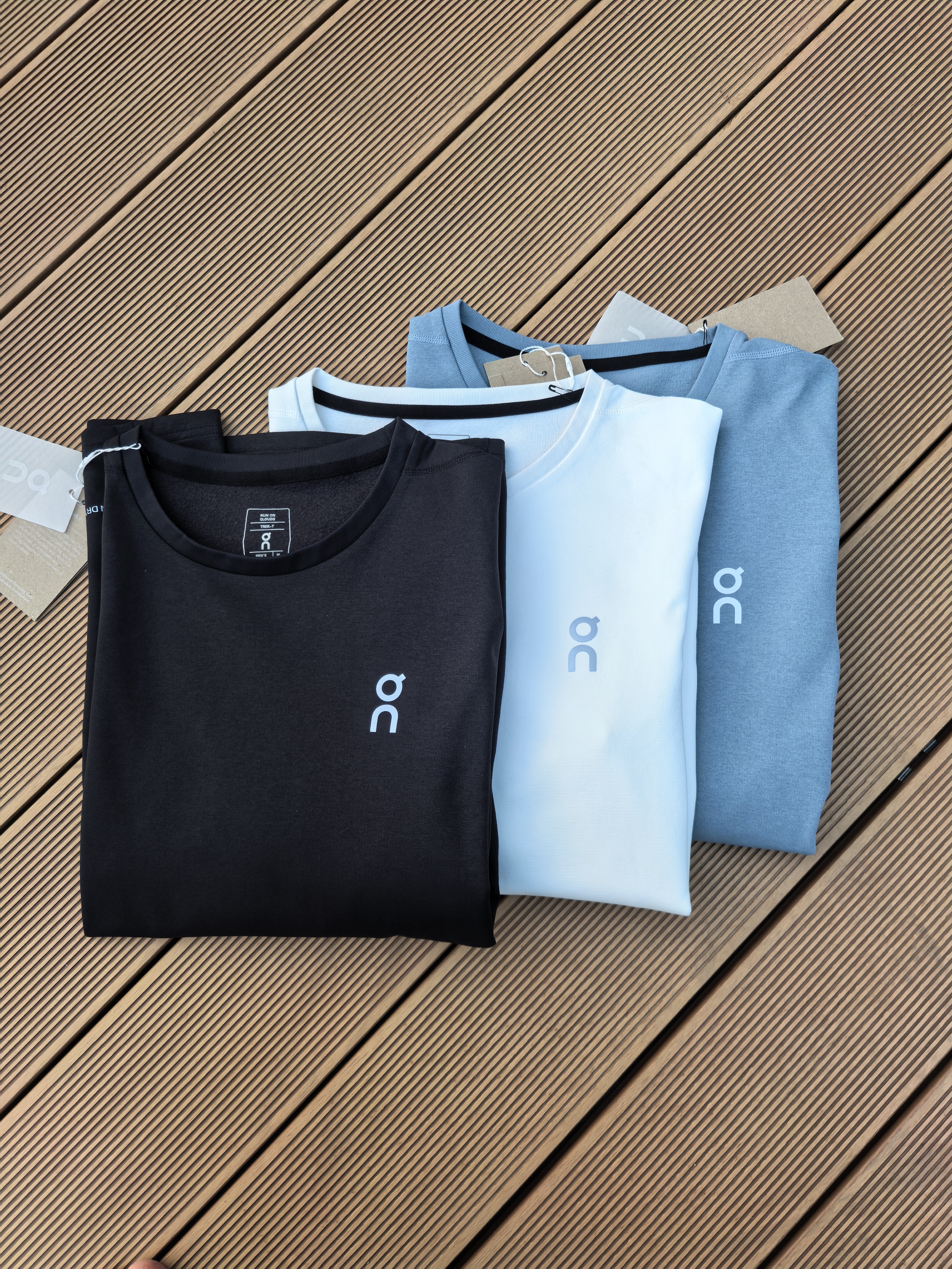 秋冬加绒打底！长袖On昂跑男女款后背印花长袖t恤衫标牌齐全 推荐自留 可直接送人!