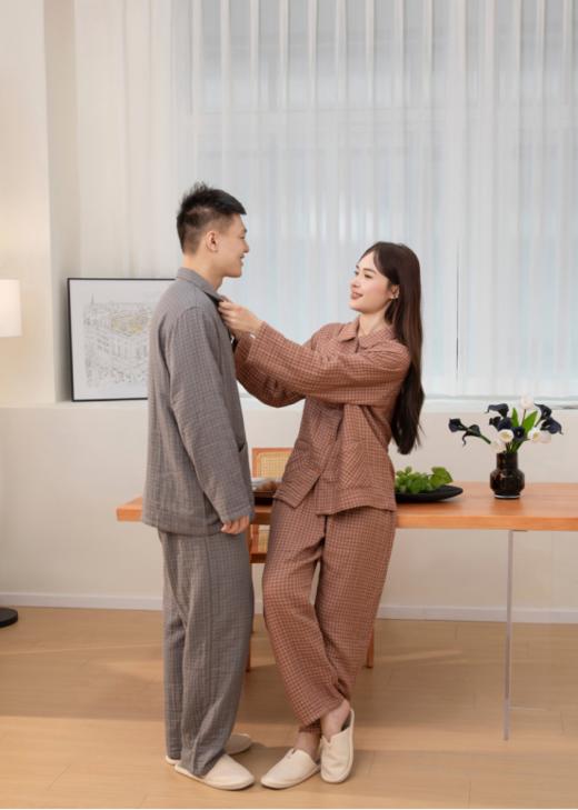 新升级四层纱「小暖流·经典情侣款套装 」干净的素雅女孩，文雅恬淡的女主角 🥳软过羊绒🐑的棉四层纱，全网纱布类鼻祖👴高品质尘埃价❣️ 商品图0