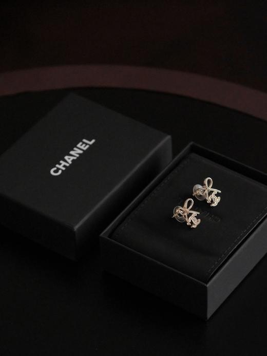 YS09-香奈儿蝴蝶结复古璀璨镶钻耳环耳钉 （XK） 商品图4