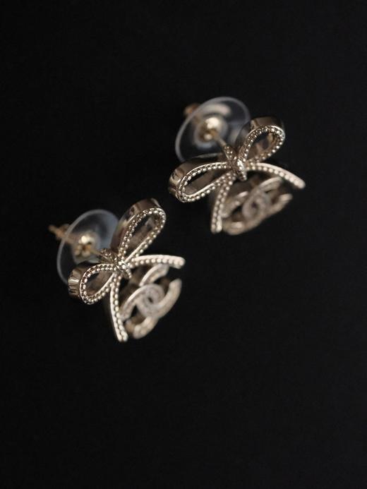 YS09-香奈儿蝴蝶结复古璀璨镶钻耳环耳钉 （XK） 商品图10