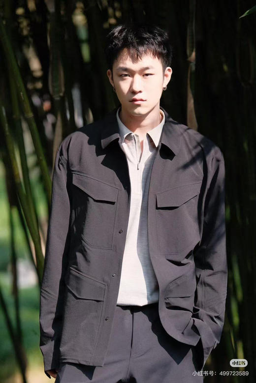 毒家小贵！越南回货，井柏然同款上身！ 鸟家VEILANCE商务防风男士软壳夹克外套 商品图0