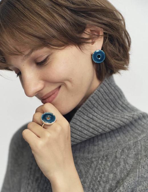 JAI 25AW 烟灰色高领绞花羊绒连衣裙 商品图7